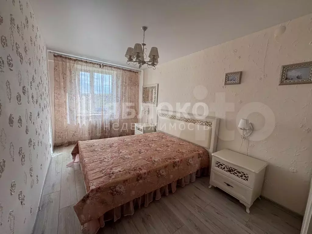 2-к. квартира, 60 м, 3/3 эт. - Фото 1