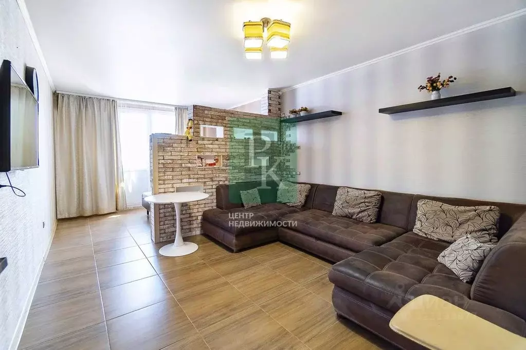 1-к кв. Севастополь ул. Адмирала Фадеева, 30 (63.5 м) - Фото 1