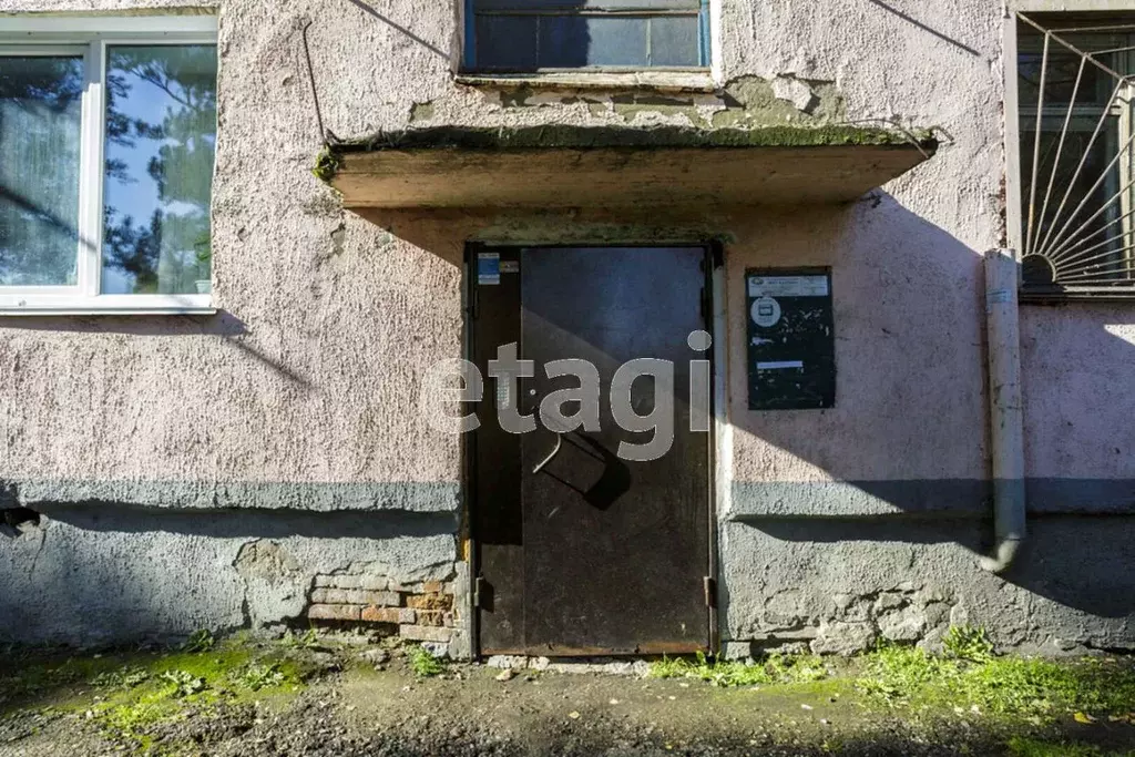 Комната Кемеровская область, Калтанский городской округ, пос. ... - Фото 1