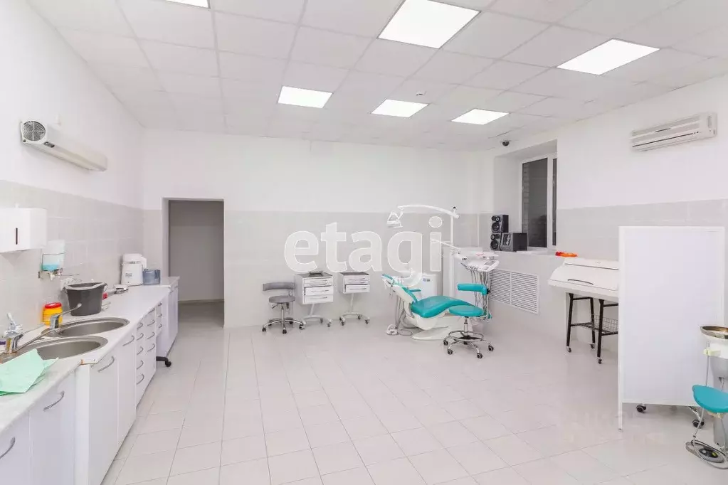 Офис в Тюменская область, Тюмень Холодильная ул., 138 (149 м) - Фото 1