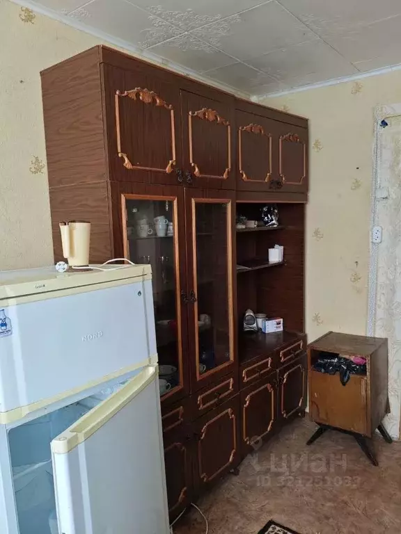 Комната Белгородская область, Старый Оскол ул. Калинина, 1/4 (13.0 м) - Фото 2