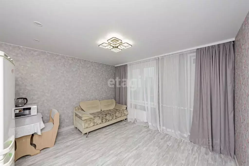 1-к кв. Тюменская область, Тюмень ул. Константина Посьета, 8 (39.8 м) - Фото 1