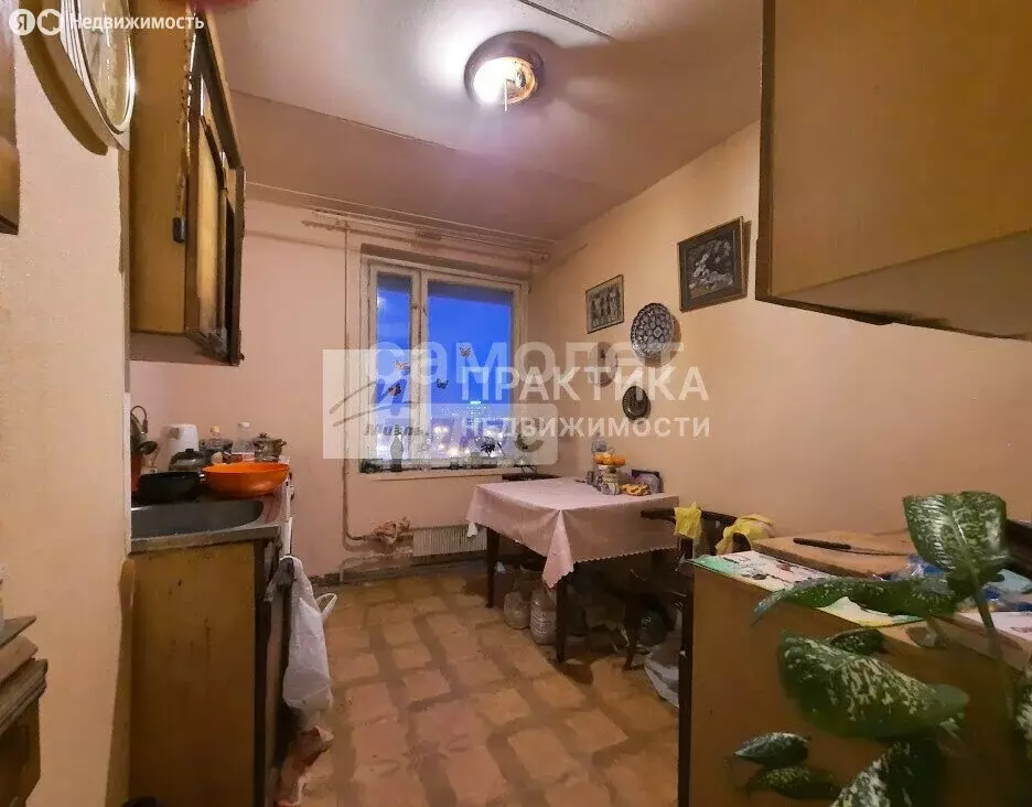 3-комнатная квартира: Москва, улица Серпуховский Вал, 6 (65 м) - Фото 1