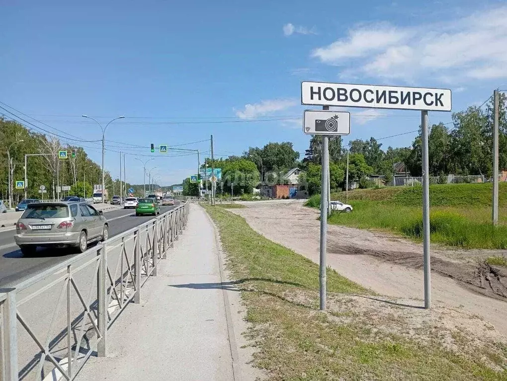 Участок в Новосибирская область, Новосибирск Лесная ул. (27.2 сот.) - Фото 1