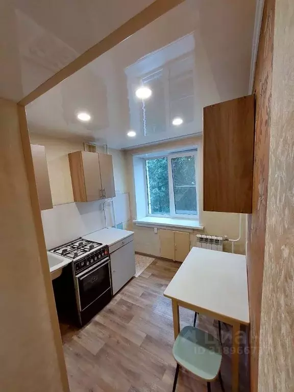 1-к кв. Самарская область, Тольятти ул. Победы, 72 (32.6 м) - Фото 0
