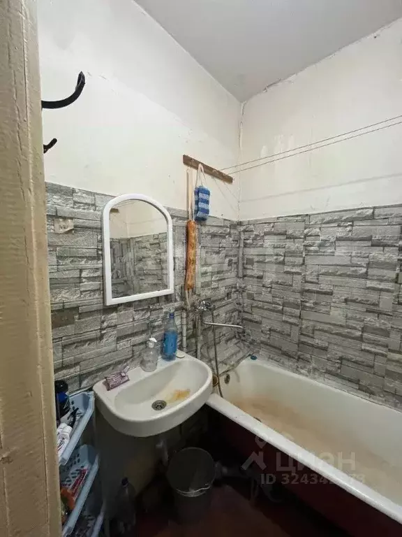 2-к кв. Саха (Якутия), Ленск Первомайская ул., 11 (55.2 м) - Фото 1