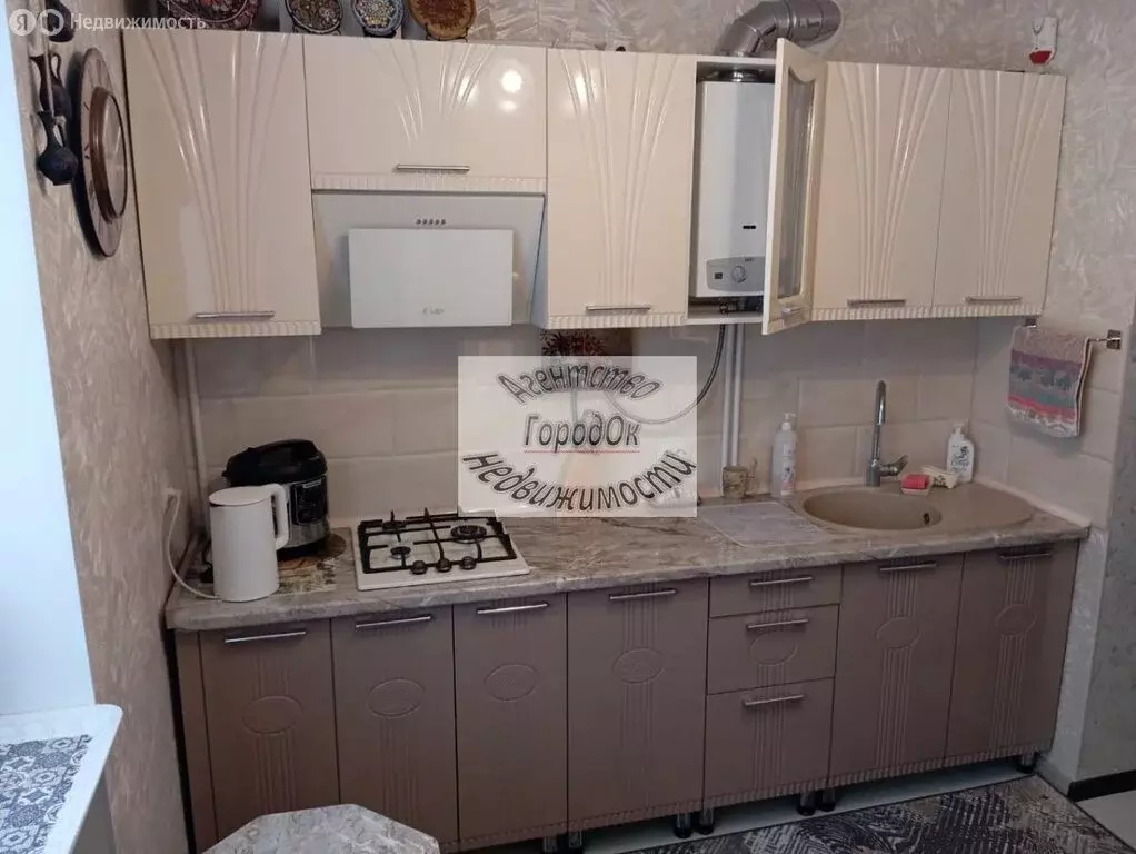 2-комнатная квартира: Саки, Курортный переулок, 4 (49.2 м) - Фото 1