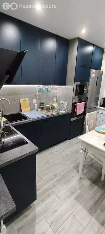 2-комнатная квартира: Уфа, улица Лётчика Кобелева, 3/1 (45 м) - Фото 1