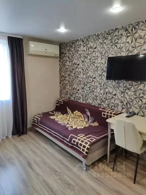 Комната Краснодарский край, Сочи Адлер жилрайон, ул. Ульянова, 7 - Фото 1