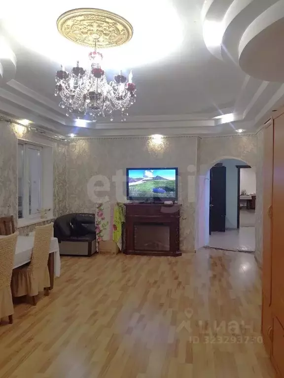 Дом в Кемеровская область, Кемерово Коммунистическая ул. (334 м) - Фото 2