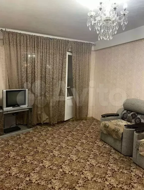 2-к. квартира, 55 м, 10/10 эт. - Фото 0