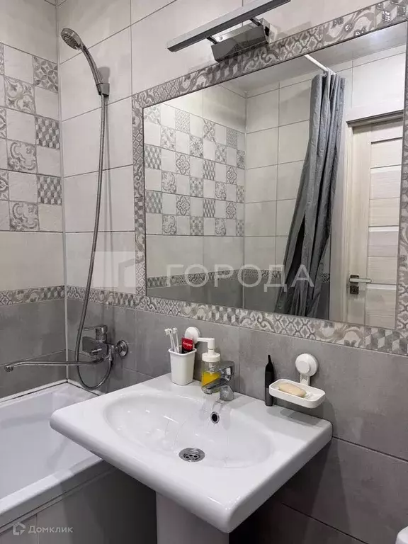 Продаётся 3-к квартира, 60.1 м - Фото 1