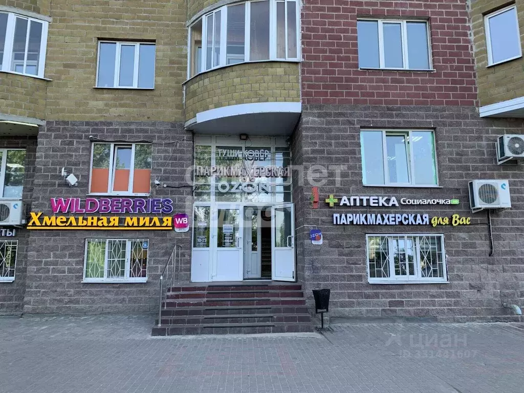 Помещение свободного назначения в Курская область, Курск просп. ... - Фото 1