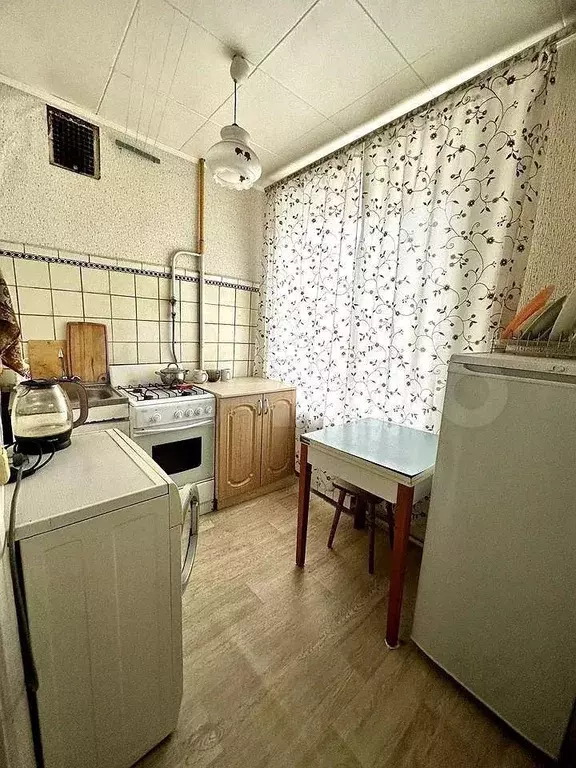 2-к. квартира, 43 м, 5/9 эт. - Фото 0