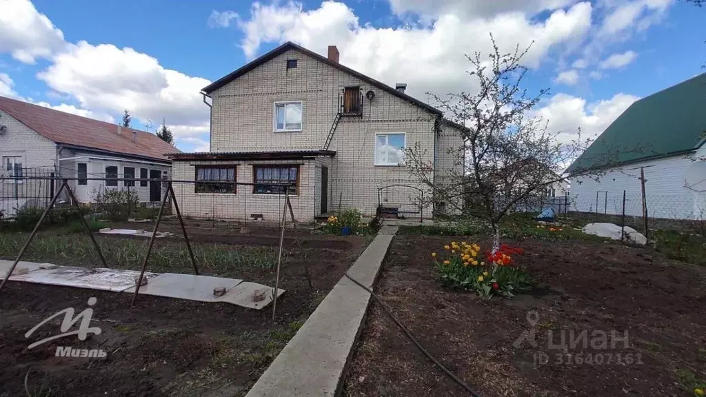 Дом в Алтайский край, Барнаул городской округ, пос. Новомихайловка ул. ... - Фото 0