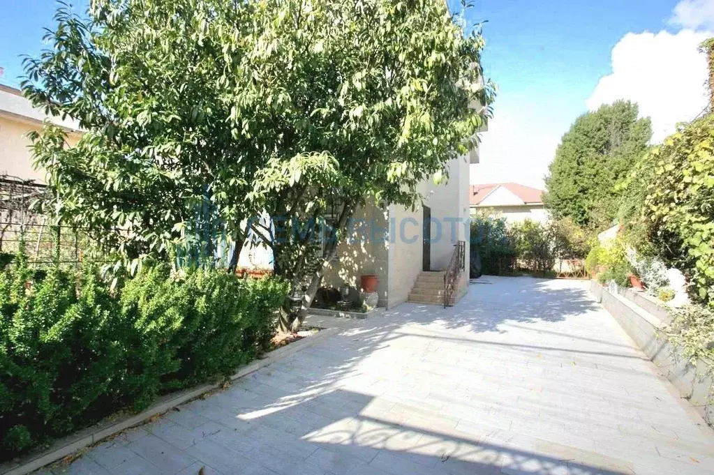 Дом в Краснодарский край, Сочи Адлер жилрайон, ул. Троицкая, 53 (385 ... - Фото 2