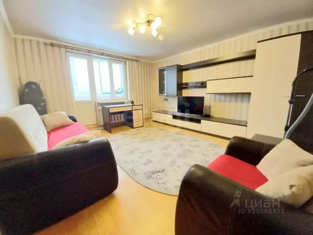 3-к кв. Вологодская область, Череповец ул. Космонавта Беляева, 41 ... - Фото 1