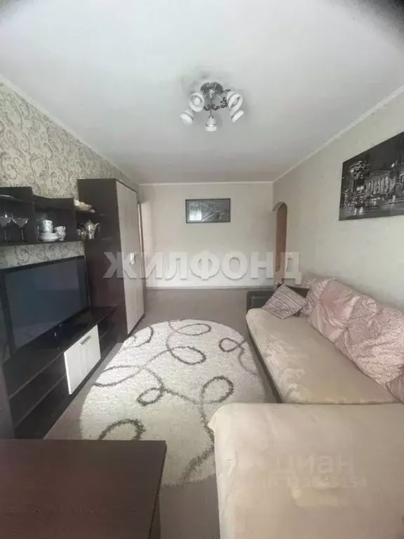 3-к кв. Хакасия, Абакан просп. Ленина, 103 (61.5 м) - Фото 1