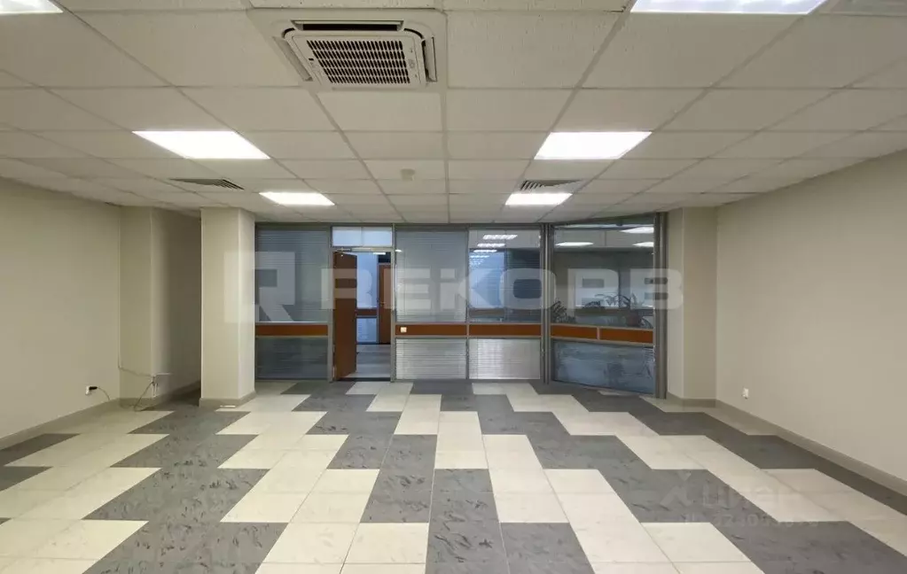 Офис в Санкт-Петербург Кондратьевский просп., 15к3 (137 м) - Фото 1