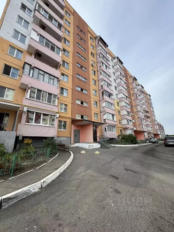 1-к кв. Брянская область, Брянск Почтовая ул., 146А (40.0 м) - Фото 0
