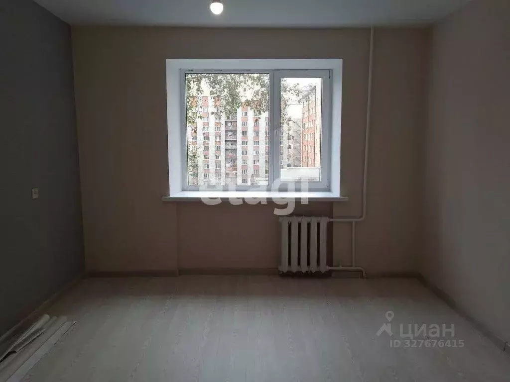 Комната Тюменская область, Тюмень Олимпийская ул., 17 (13.0 м) - Фото 1