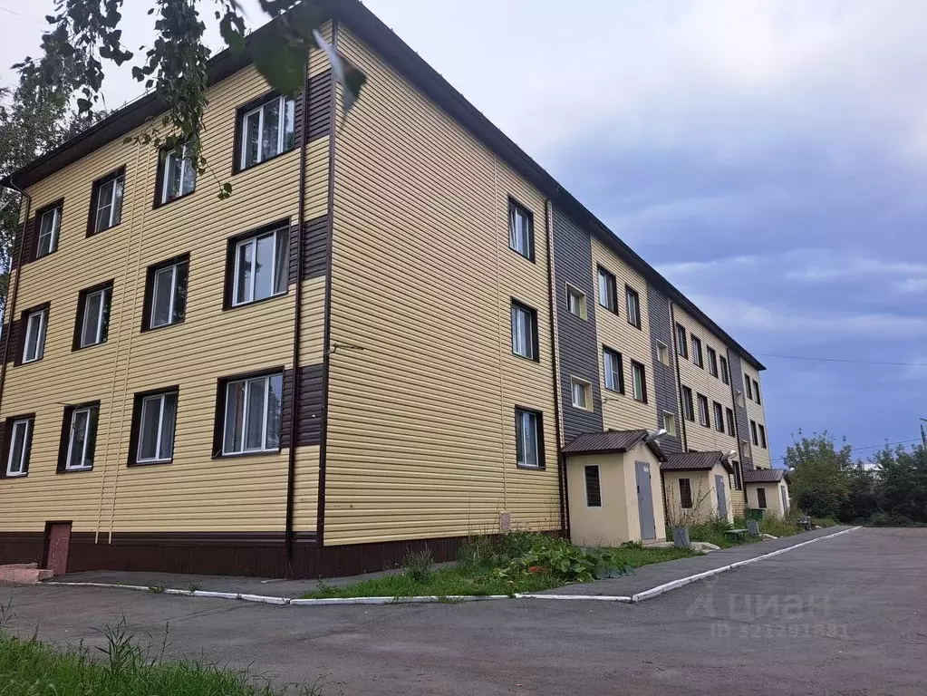 1-к кв. Курганская область, Курган Сиреневый мкр, ул. Березовая, 9А ... - Фото 0
