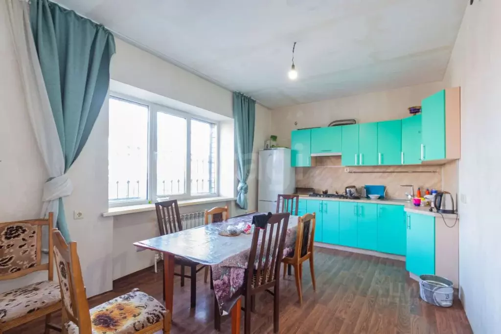 Дом в Ростовская область, Аксай Курганная ул. (296 м) - Фото 0