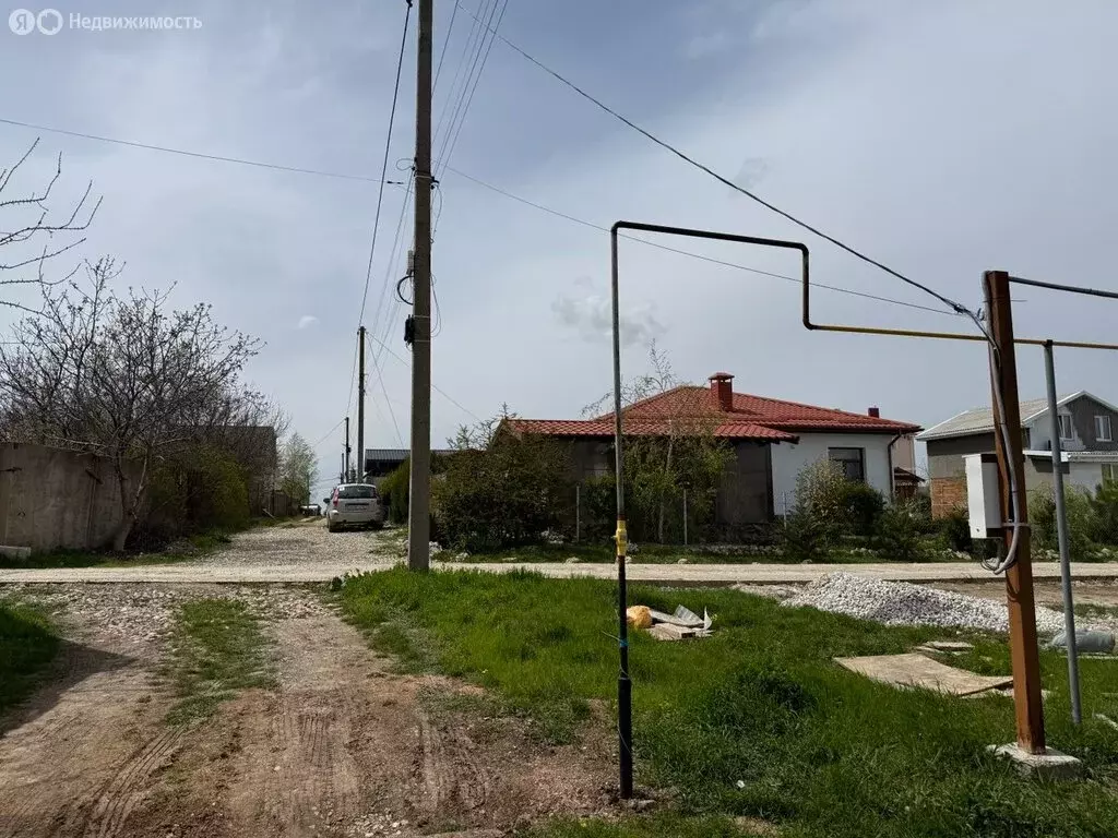 Участок в Симферопольский район, село Мирное (10 м) - Фото 1