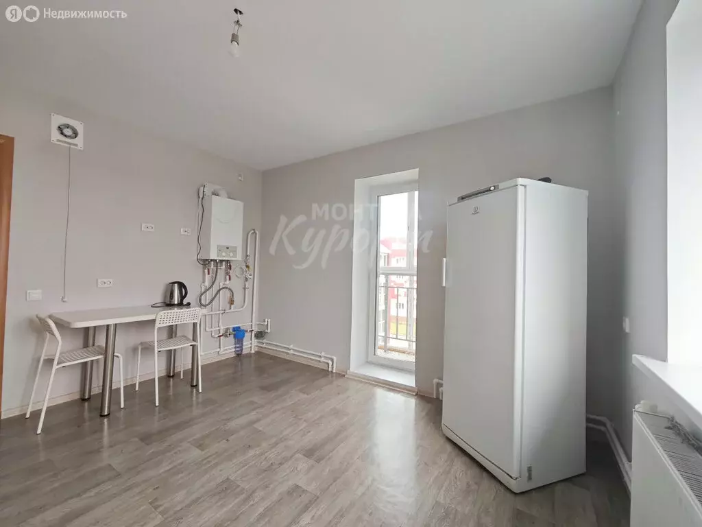 3-комнатная квартира: Магнитогорск, Западное шоссе, 444с1 (78.2 м) - Фото 2