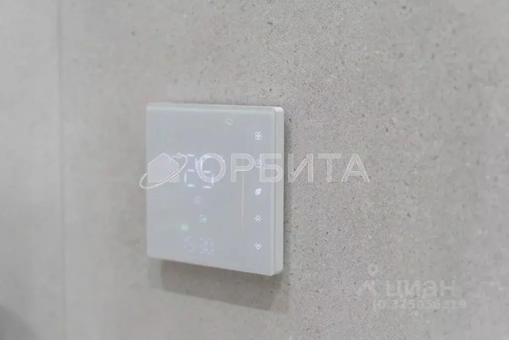 2-к кв. Тюменская область, Тюмень ул. 50 лет Октября, 57Бк2 (140.0 м) - Фото 2