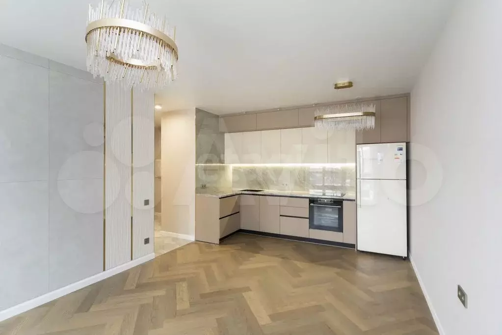 2-к. квартира, 65,4 м, 2/7 эт. - Фото 1