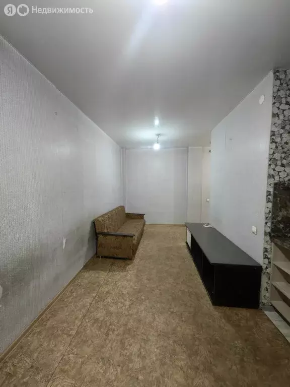 1-комнатная квартира: Кызыл, микрорайон Спутник, Убсу-Нурская улица, ... - Фото 2