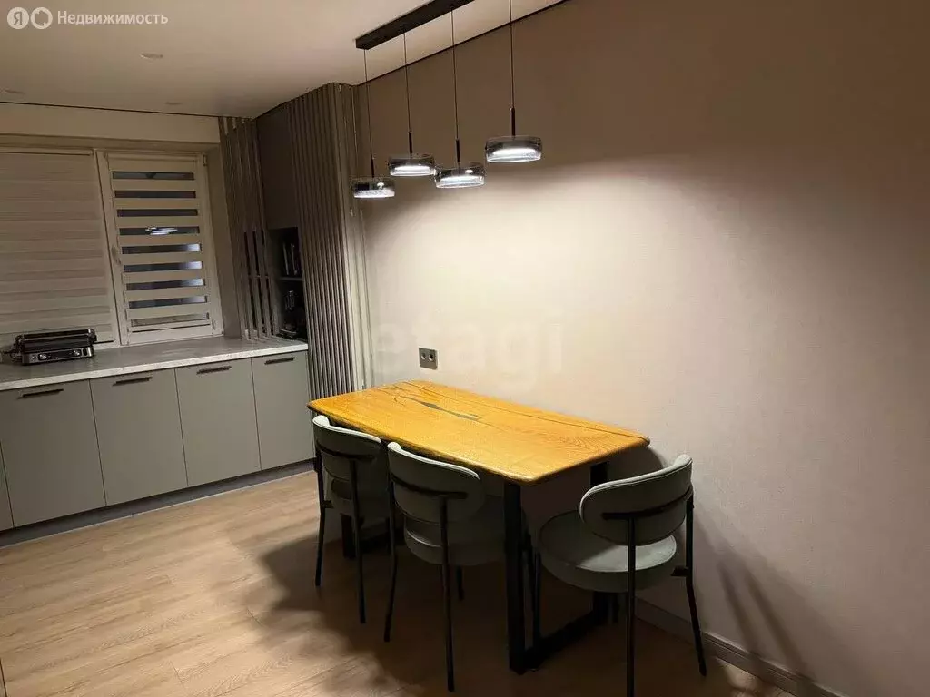 2-комнатная квартира: Бахчисарай, улица Фрунзе, 44 (60.9 м) - Фото 1