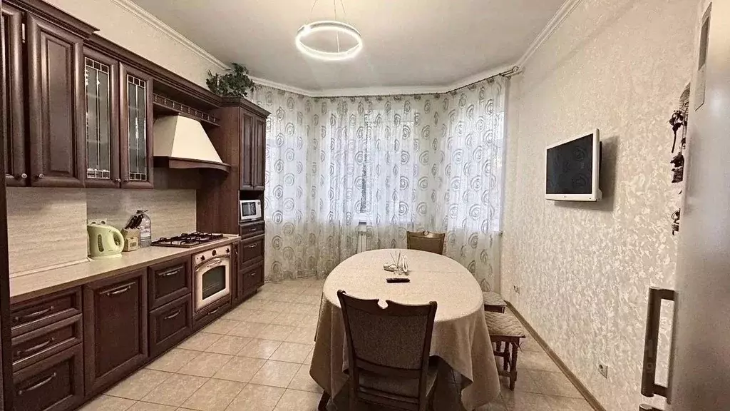 2-к кв. Татарстан, Альметьевск ул. Заслонова, 8А (90.0 м) - Фото 2