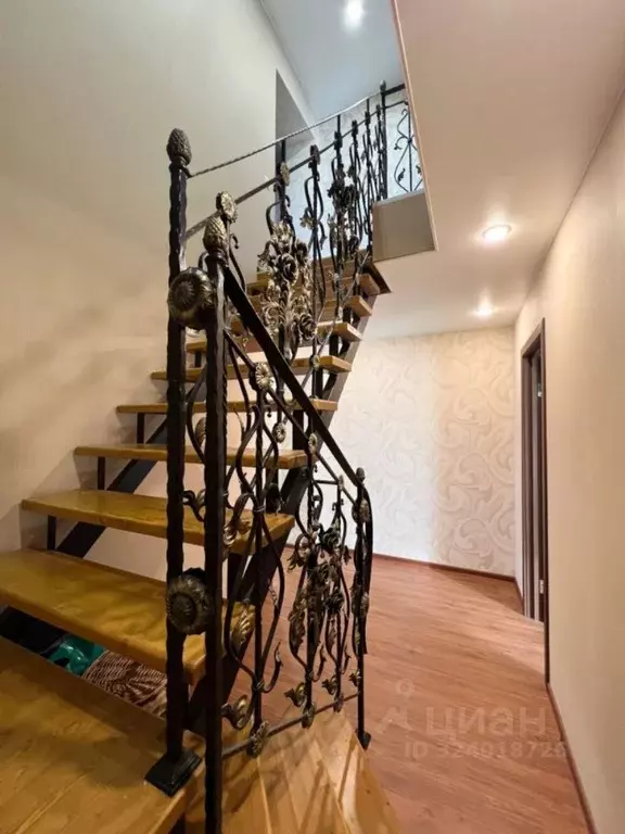 4-к кв. Псковская область, Псков Индустриальная ул., 6А (130.0 м) - Фото 1