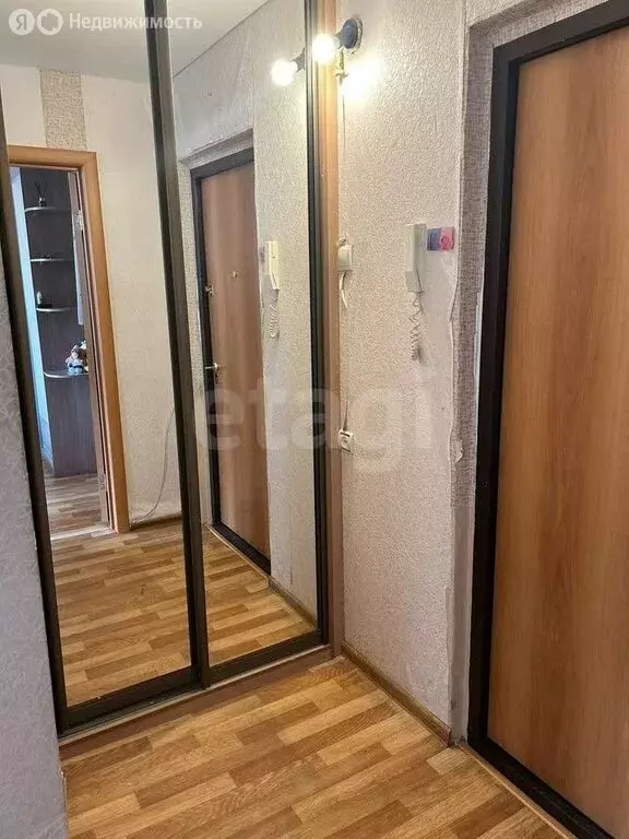 1-комнатная квартира: Омск, Взлётная улица, 7Б (30 м) - Фото 2