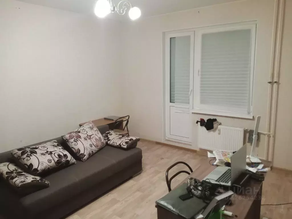 Студия Санкт-Петербург, Санкт-Петербург, Петергоф ул. Парковая, 14к2 ... - Фото 0