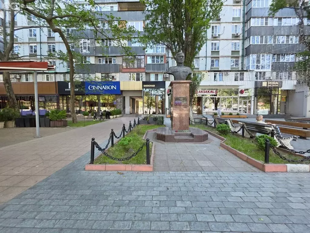 2-комнатная квартира: Махачкала, улица Гаруна Курбанова, 2 (50 м) - Фото 1