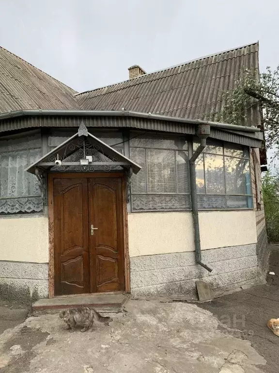 Дом в Ростовская область, Красный Сулин ул. Чкалова (123 м) - Фото 1