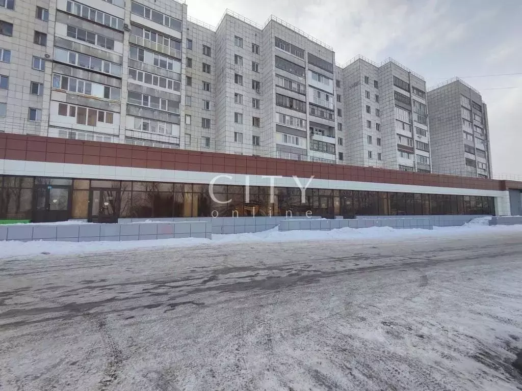 Торговая площадь в Тюменская область, Тюмень ул. Щербакова, 88 (300 м) - Фото 1