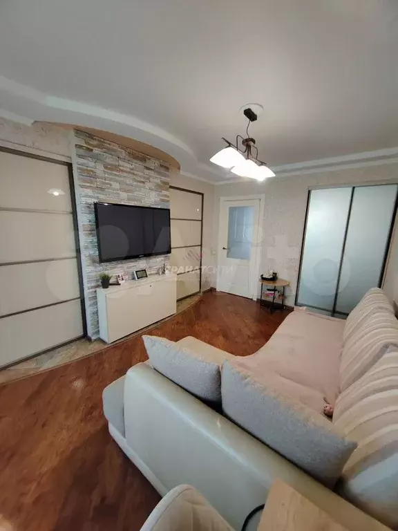 2-к. квартира, 49,7 м, 5/5 эт. - Фото 0