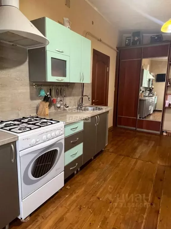 Дом в Омская область, Омск Чередовый мкр, ул. 6-я Чередовая, 48 (77 м) - Фото 0