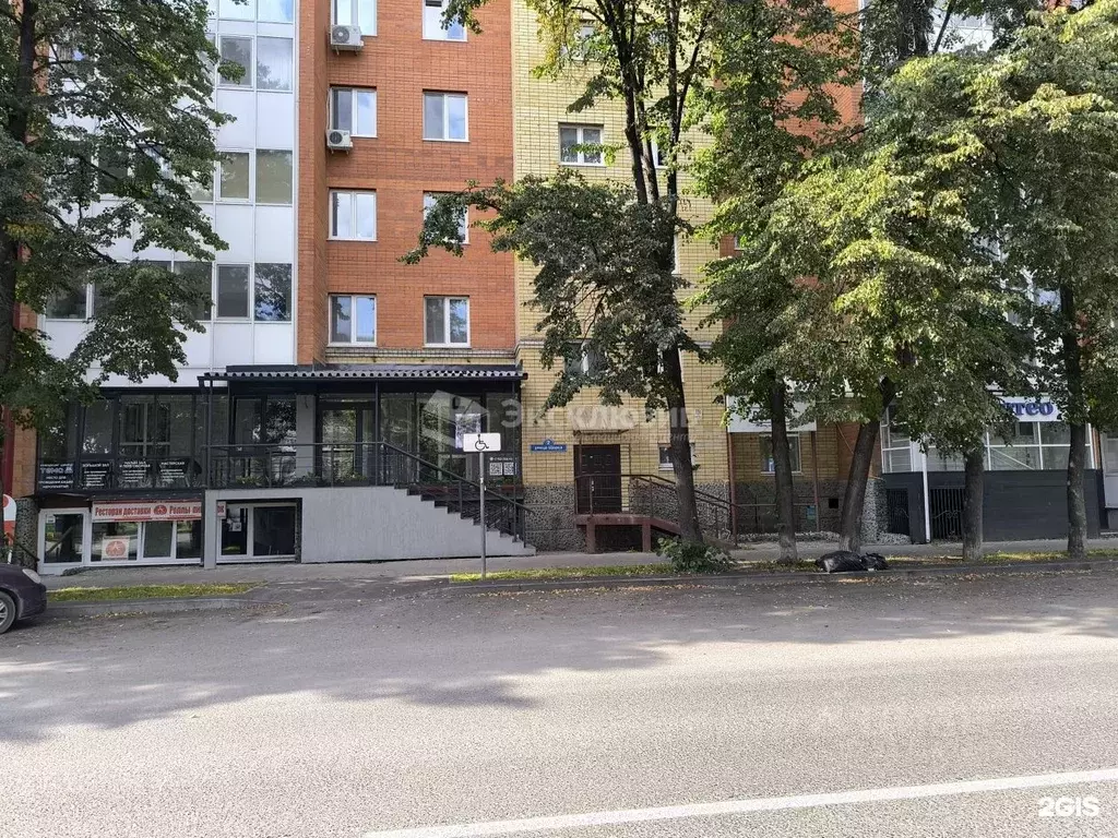 4-к кв. Тюменская область, Тюмень ул. Щорса, 2 (97.7 м) - Фото 0