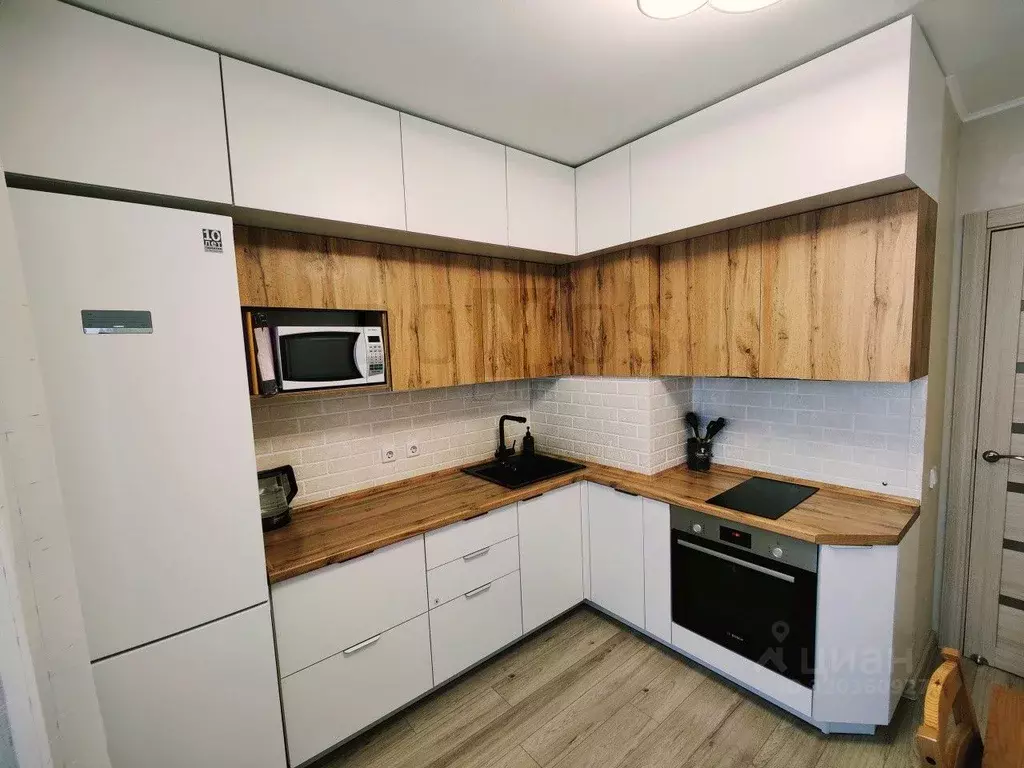 2-к кв. Свердловская область, Екатеринбург ул. Старых Большевиков, 3В ... - Фото 1