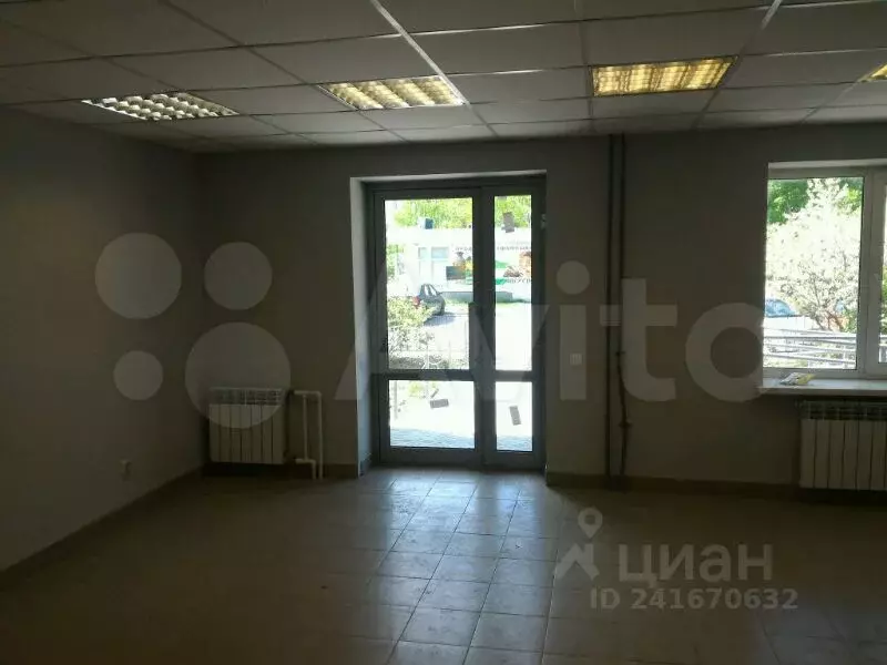 Помещение свободного назначения в Татарстан, Казань Ломжинская ул., 17 ... - Фото 2