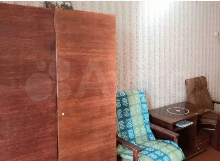 Комната 12 м, 1/3 эт. - Фото 1
