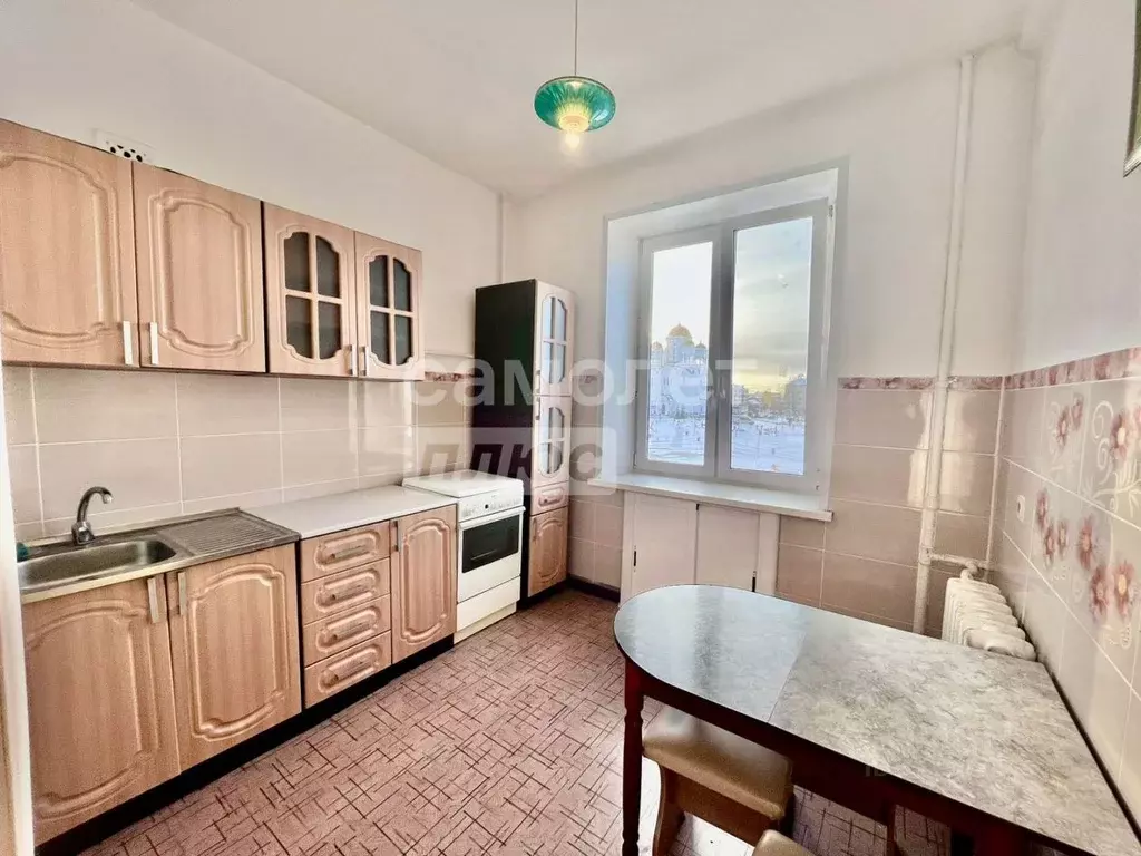 2-к кв. Свердловская область, Серов ул. Луначарского, 92 (56.0 м) - Фото 1