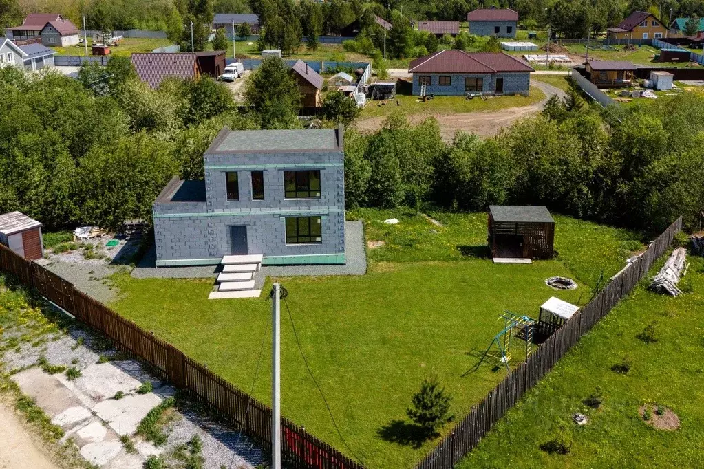 Дом в Свердловская область, Первоуральск муниципальный округ, пос. ... - Фото 2