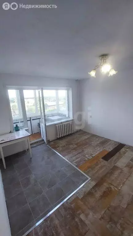 1-комнатная квартира: село Коршик, улица 8 Марта, 4 (37.1 м) - Фото 0
