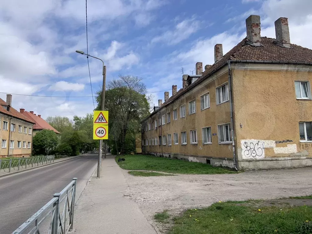 Комната 14,3 м в 5-к., 1/2 эт. - Фото 0